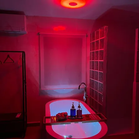La Mansion De *