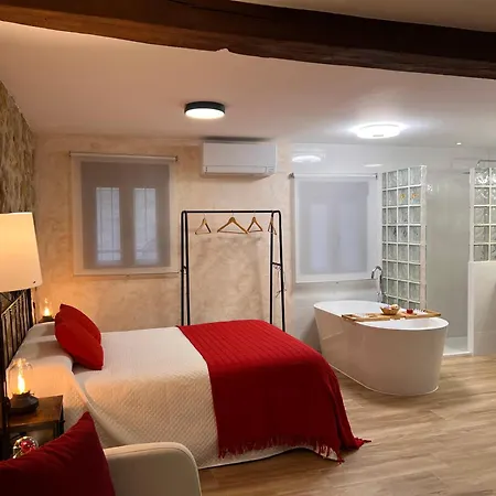 La Mansion De Сasa de vacaciones La Adrada